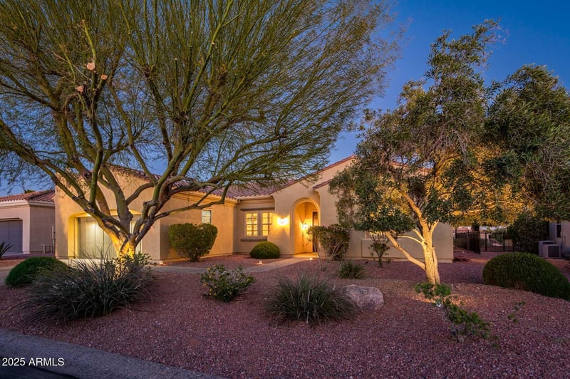22813 Del Monte Dr, Sun City West, AZ 85375