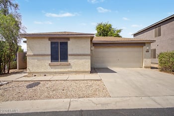 2282 E Meadow Chase Dr, San Tan Valley, AZ 85140
