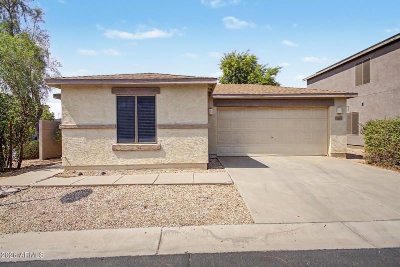 2282 E Meadow Chase Dr, San Tan Valley, AZ 85140