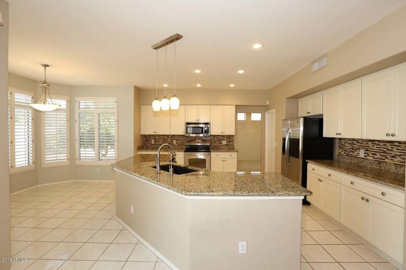22820 N 74th Ln, Glendale, AZ 85310