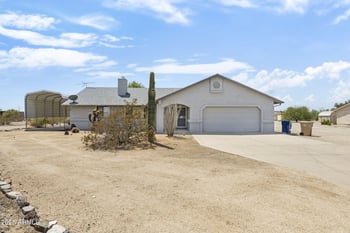 22825 Hilton Ave, Buckeye, AZ 85326