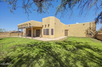 22843 Ivanhoe St, Mesa, AZ 85212