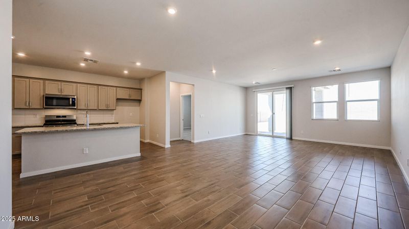 22845 W Monona Ln, Surprise, AZ 85387
