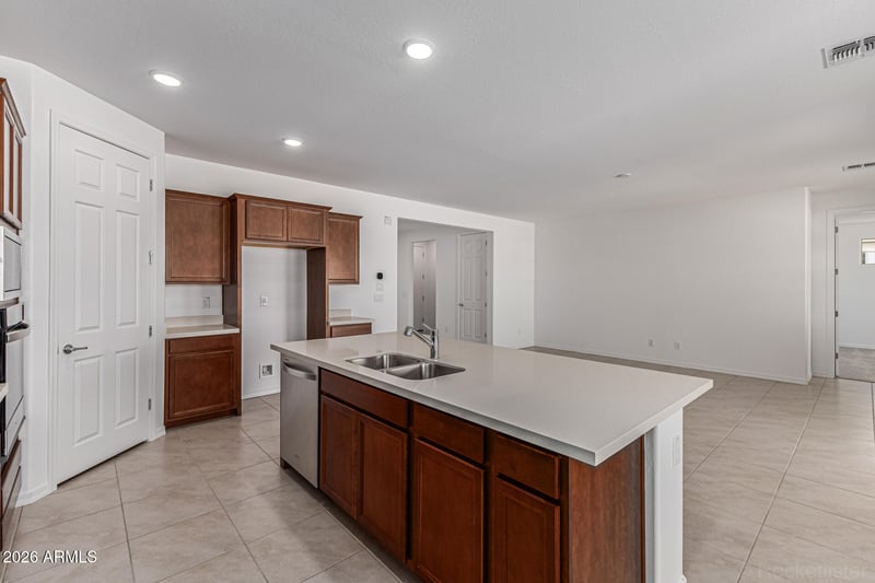 22848 Diana Way, Queen Creek, AZ 85142