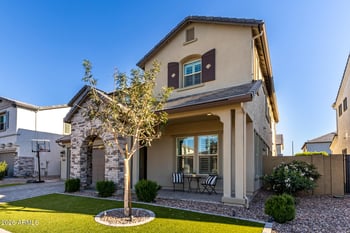 2285 Athena Ave, Gilbert, AZ 85297