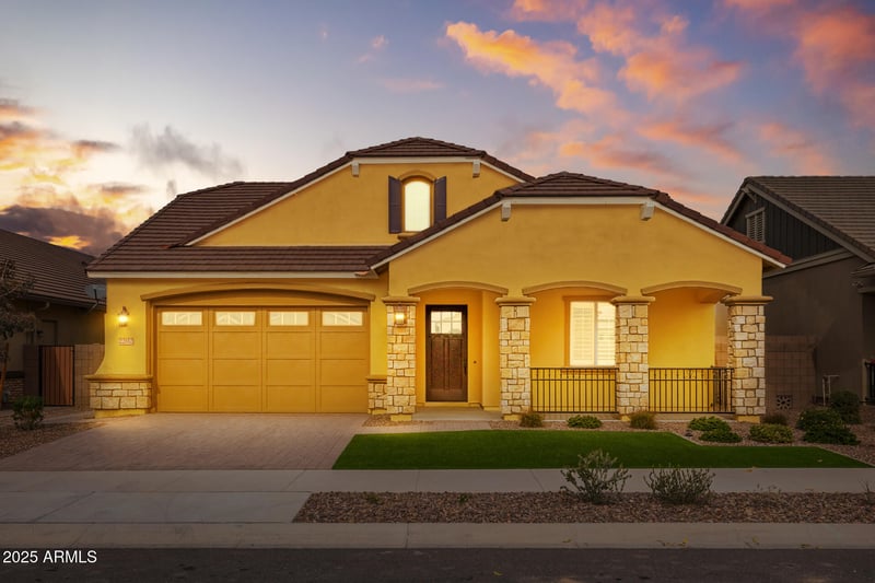 22852 Thornton Rd, Queen Creek, AZ 85142