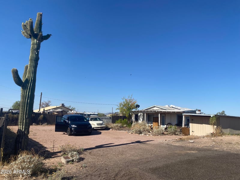 2286 Broadway Ave, Apache Junction, AZ 85119