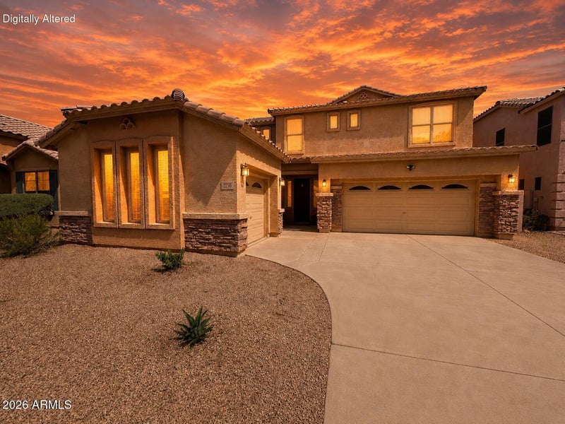 2286 Omega Dr, San Tan Valley, AZ 85143