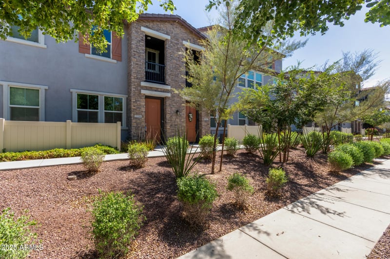 2286 Hidalgo Ave, Phoenix, AZ 85040