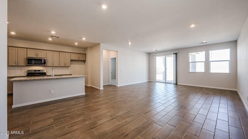 22866 W Monona Ln, Surprise, AZ 85387