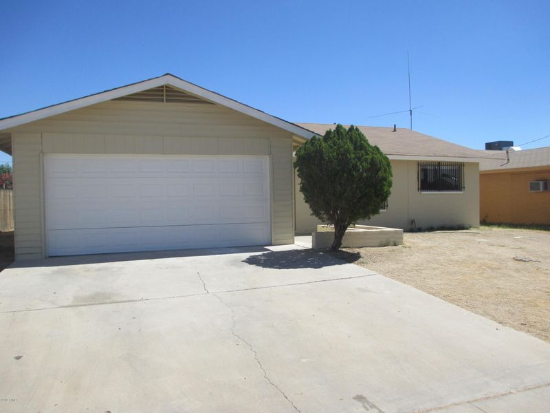 2289 W Pecan Rd, Phoenix, AZ 85041
