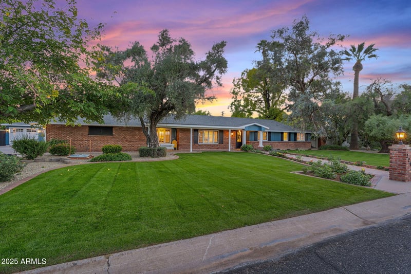 229 Berridge Ln, Phoenix, AZ 85013