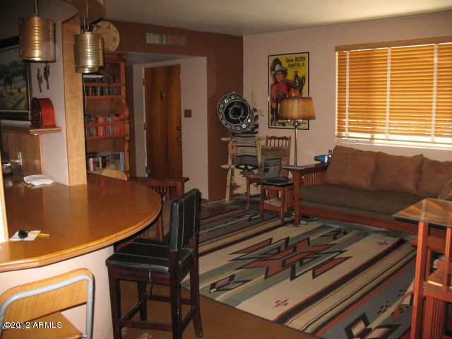 229 E 15th St, Tempe, AZ 85281