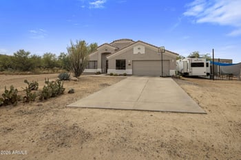 229 Jordon Ln, Phoenix, AZ 85086