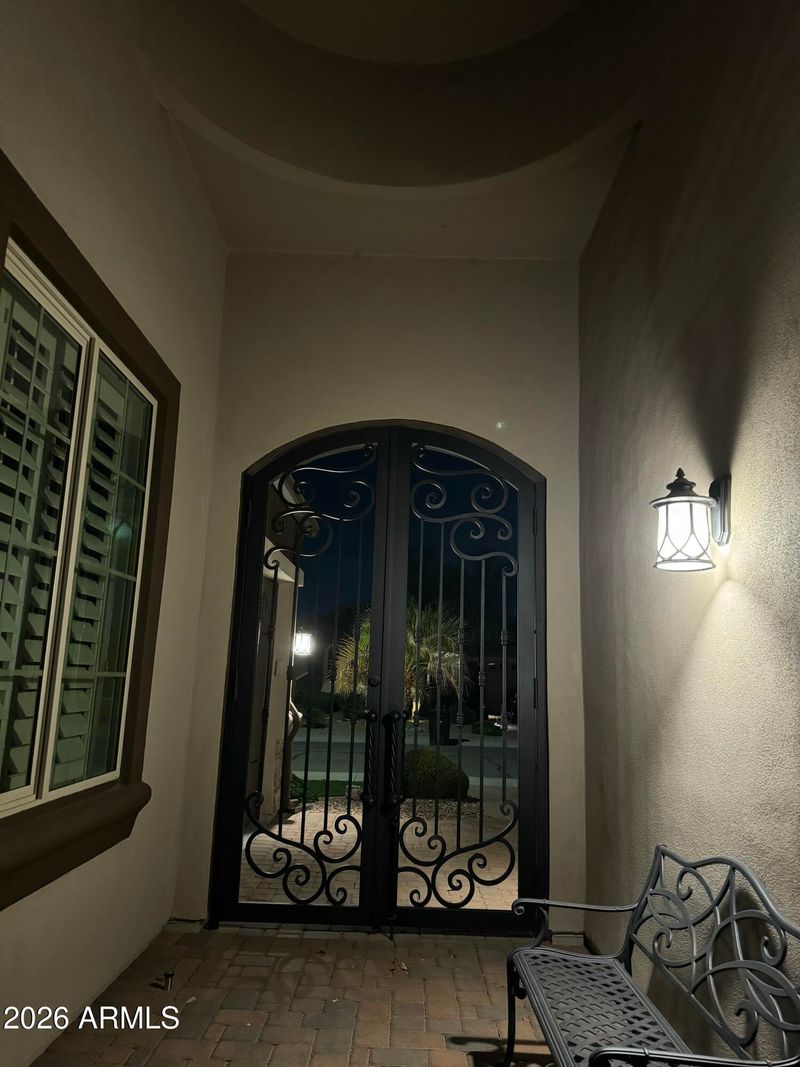 229 E Powell Way, Chandler, AZ 85249