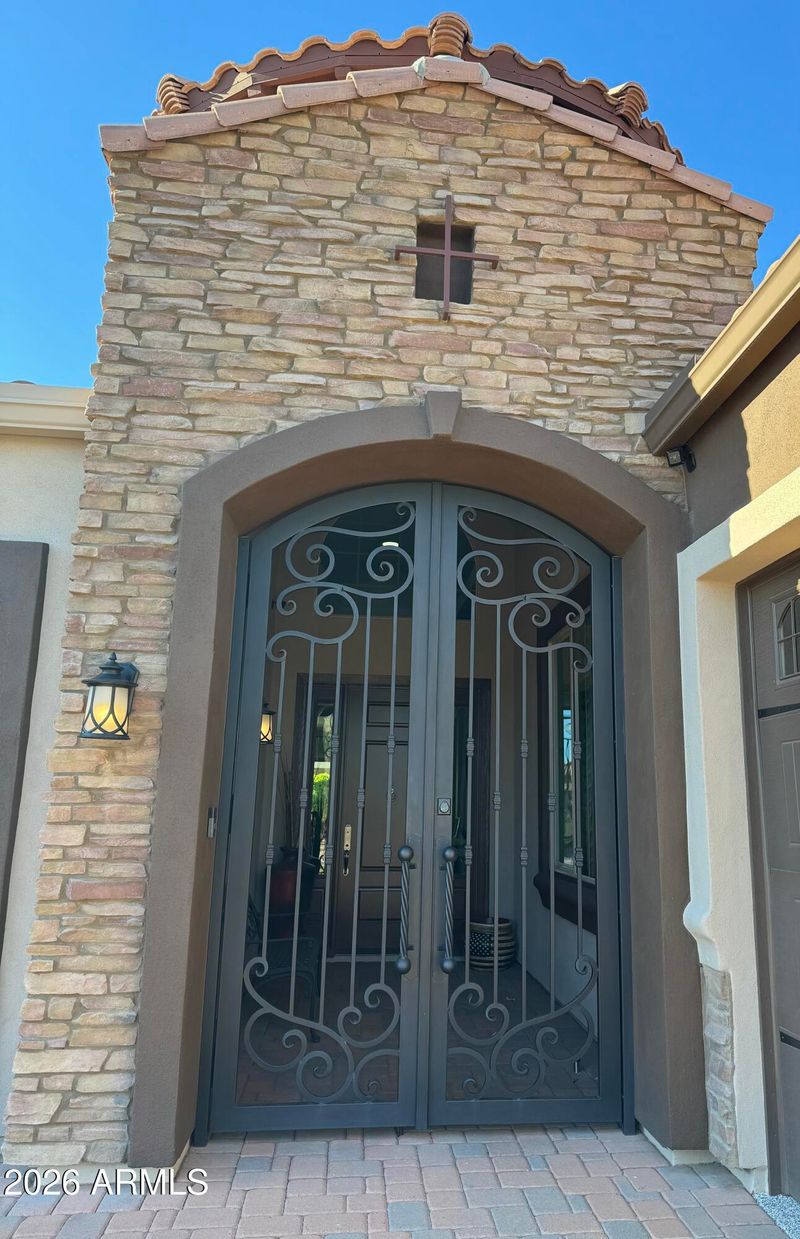 229 E Powell Way, Chandler, AZ 85249