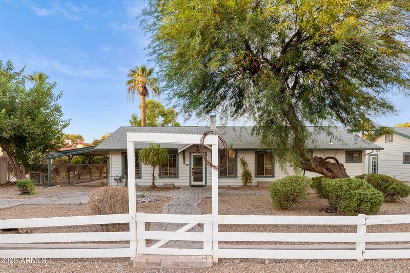 229 Tremaine Dr, Chandler, AZ 85225
