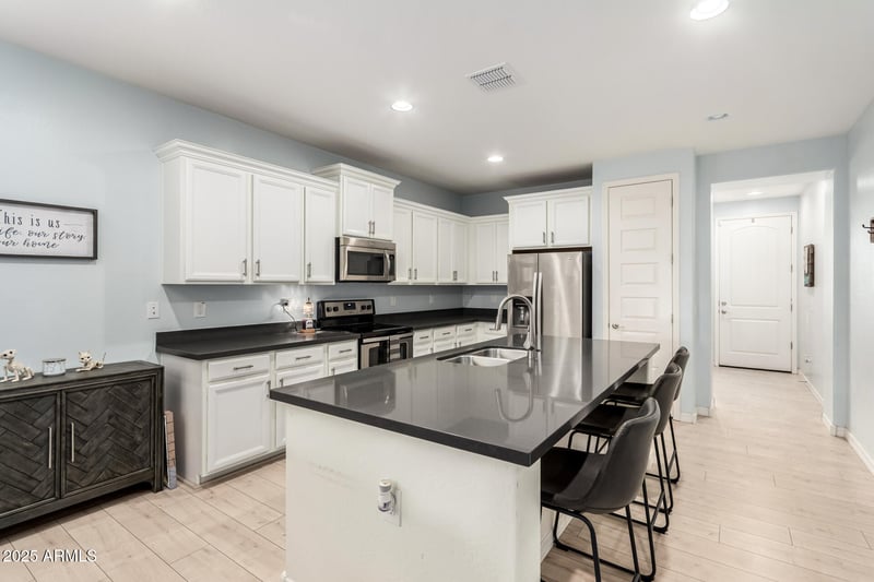229 Vicenza Dr, San Tan Valley, AZ 85140