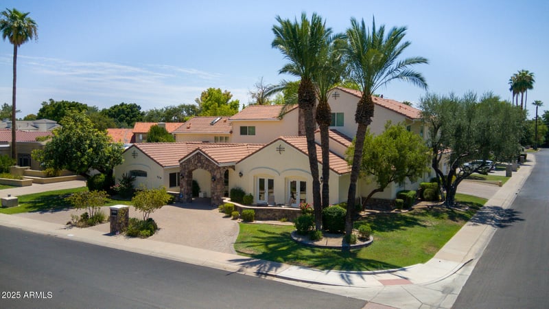 229 Vista Ave, Phoenix, AZ 85021
