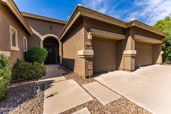 2290 E Coconino Dr, Chandler, AZ 85249