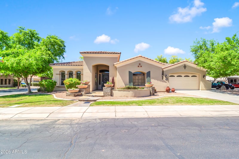 2290 Emerson Pl, Chandler, AZ 85286