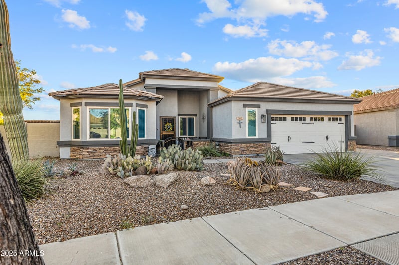 22902 208th St, Queen Creek, AZ 85142