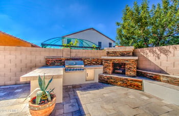22906 N 120th Ln, Sun City, AZ 85373