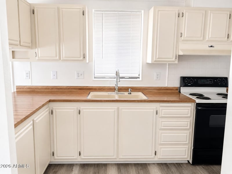 2292 N Ironwood Dr #109, Apache Junction, AZ 85120