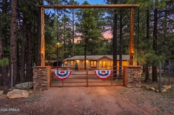 2293 Deer Ridge Dr, Happy Jack, AZ 86024