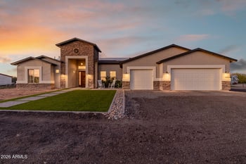 22930 Galveston St, Mesa, AZ 85212