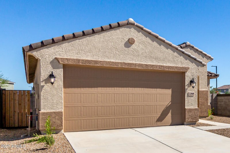 22949 183rd Dr, Surprise, AZ 85387
