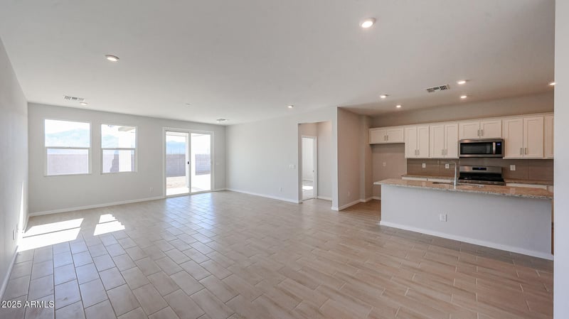 22955 Monona Ln, Surprise, AZ 85387