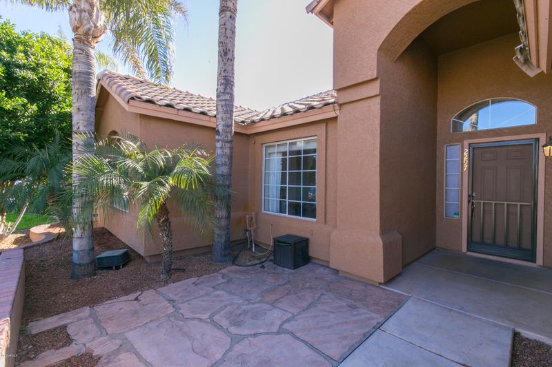 2297 E Ranch Rd, Gilbert, AZ 85296