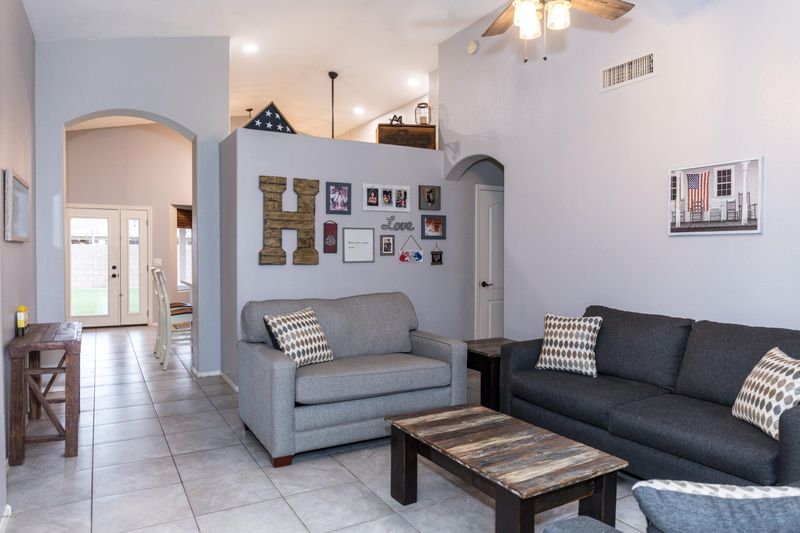 2297 E Rawhide St, Gilbert, AZ 85296