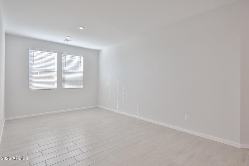 22970 Monona Ln, Surprise, AZ 85387