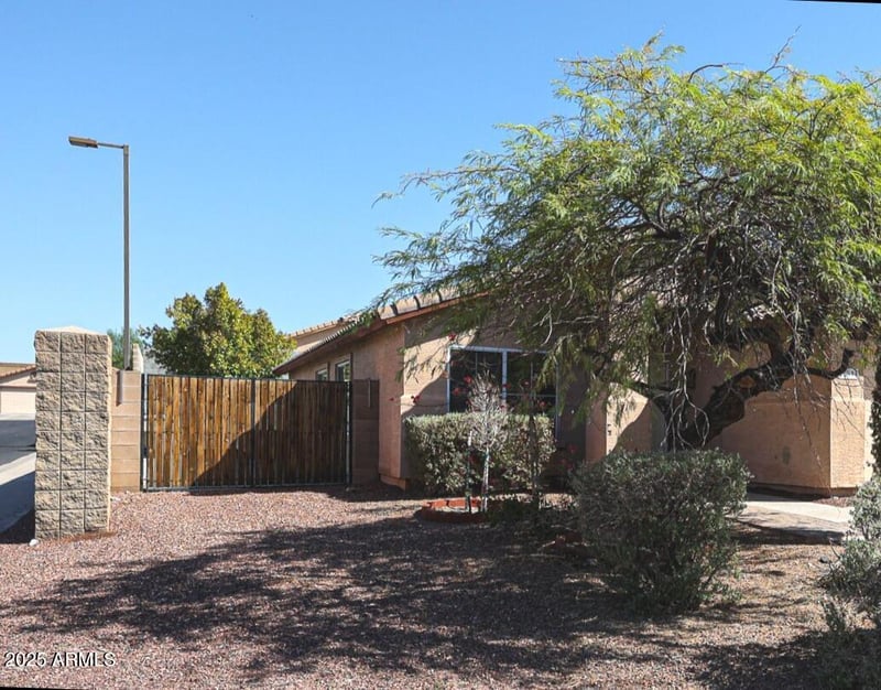 22994 Solano Dr, Buckeye, AZ 85326