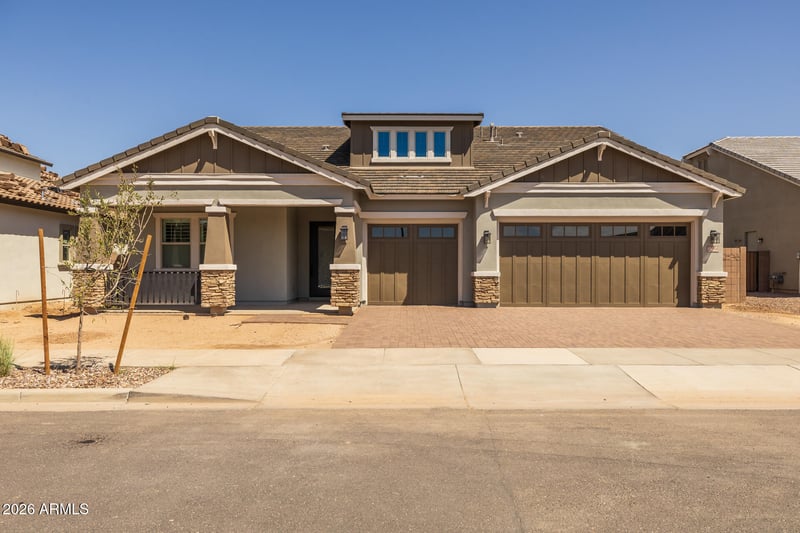 22998 E Raven Dr, Queen Creek, AZ 85142