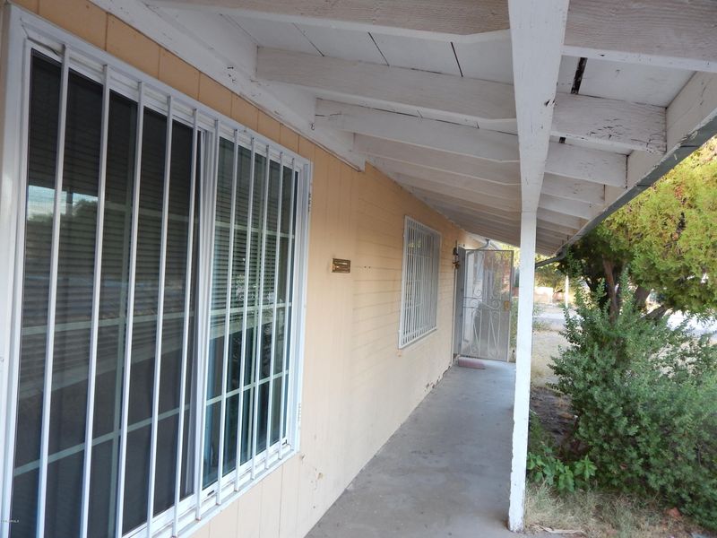 230 E Carol Ave, Phoenix, AZ 85020