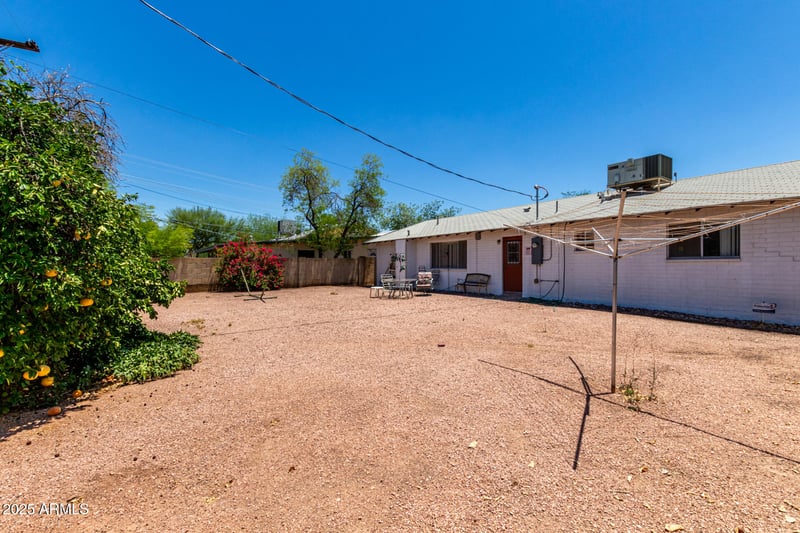 230 Fairmont Dr, Tempe, AZ 85282