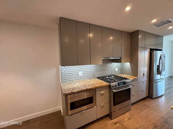 2300 Campbell Ave #104, Phoenix, AZ 85016