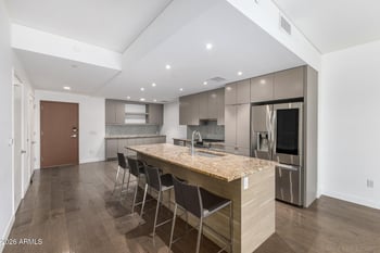 2300 Campbell Ave #104, Phoenix, AZ 85016