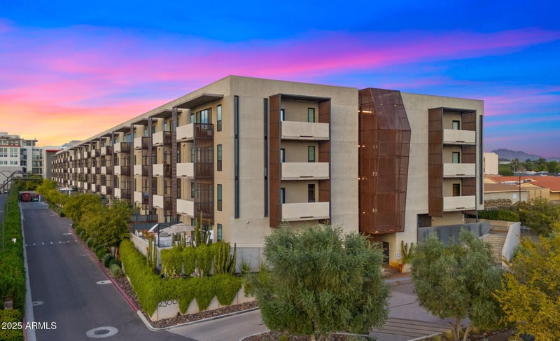 2300 Campbell Ave #201, Phoenix, AZ 85016
