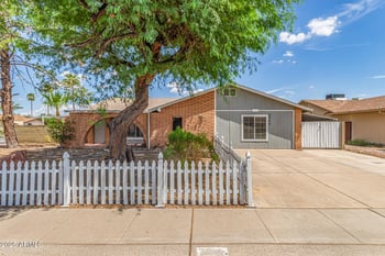 2300 Concorda Dr, Tempe, AZ 85282