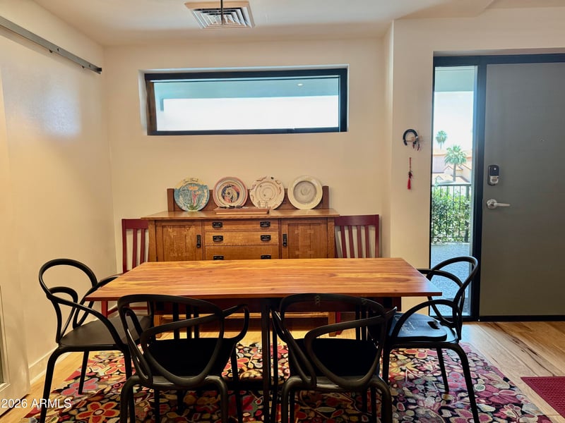 2300 E Campbell Ave #212, Phoenix, AZ 85016