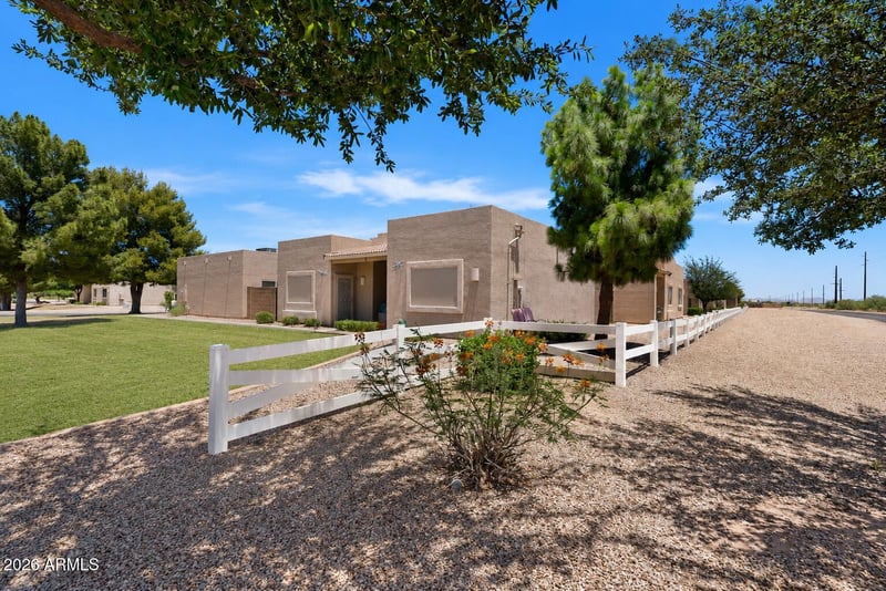 2300 Magma Rd #2, San Tan Valley, AZ 85143