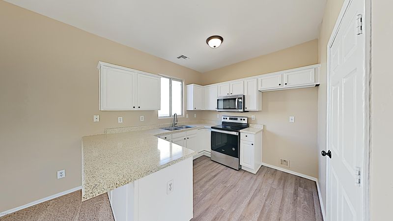 2300 E Magma Rd #55, San Tan Valley, AZ 85143