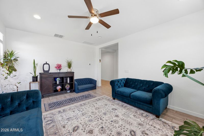 2300 E Ridgewood Ln, Gilbert, AZ 85298