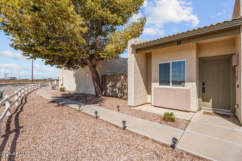 2300 Magma Rd #19, San Tan Valley, AZ 85143