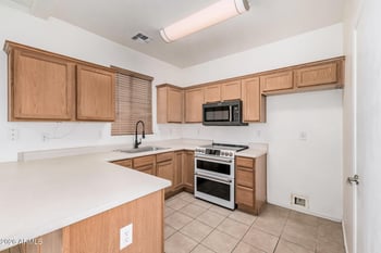 2300 Magma Rd #71, San Tan Valley, AZ 85143