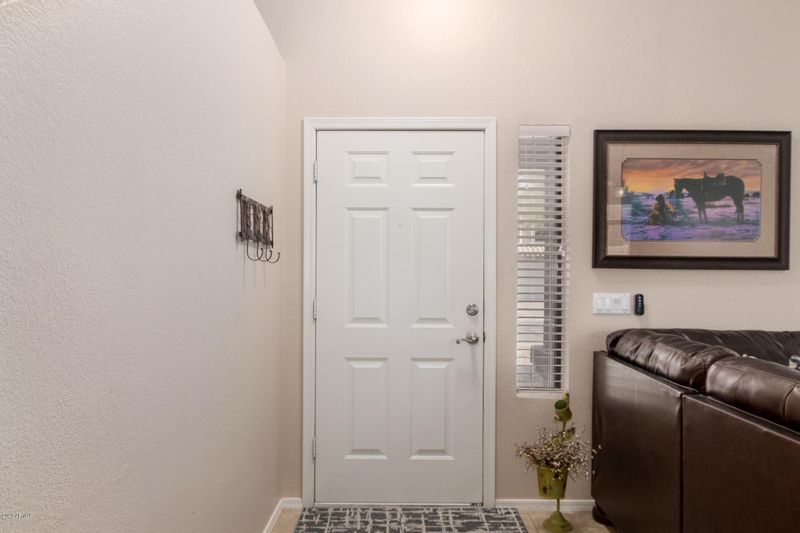 23007 N 20th Way, Phoenix, AZ 85024